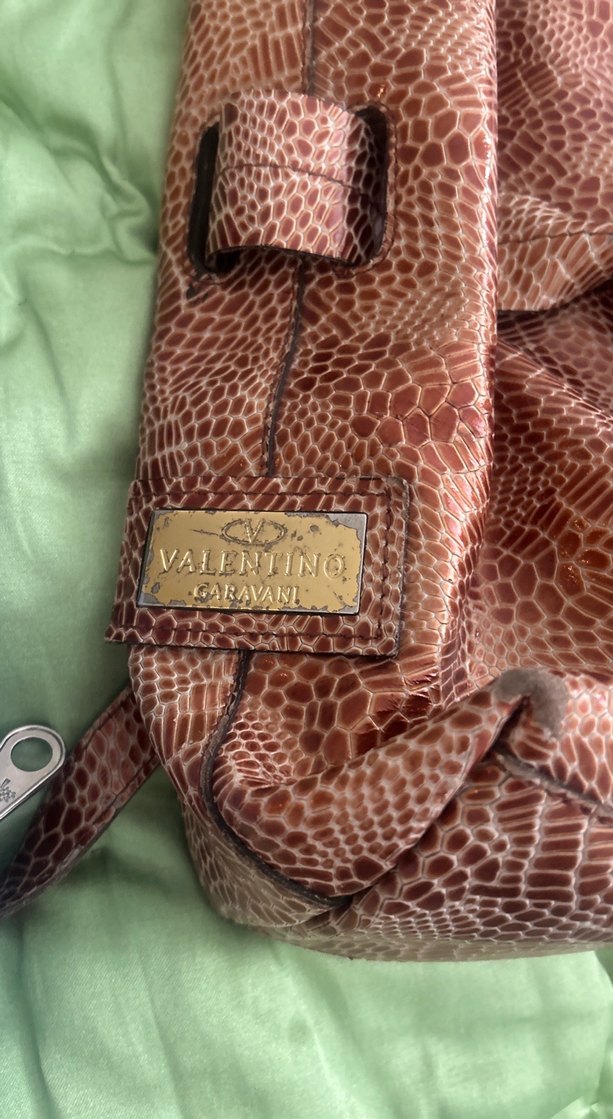 Gri Deri Kadın Sırt Çantası - Görsel 4