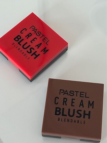 Pastel Cream Blush 43 & 50