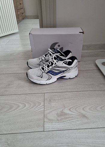 Saucony Gri Beyaz Erkek Koşu Ayakkabısı Velcro Bantlı - Görsel 3