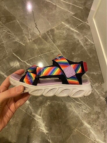Kız Çocuk Skechers Sandalet
