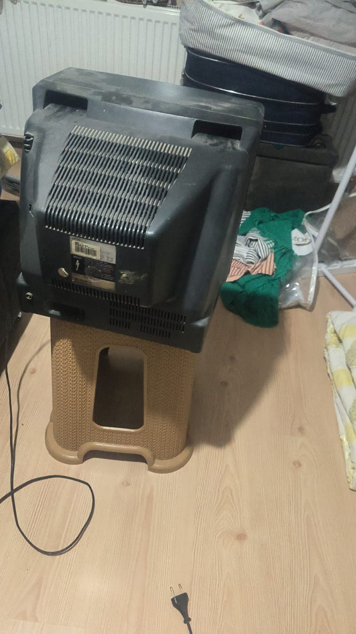 Siyah CRT Monitör - Görsel 3