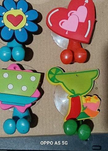 Renkli havlu asma aparatı ve vantuzlu dış fırçalık - Görsel 5