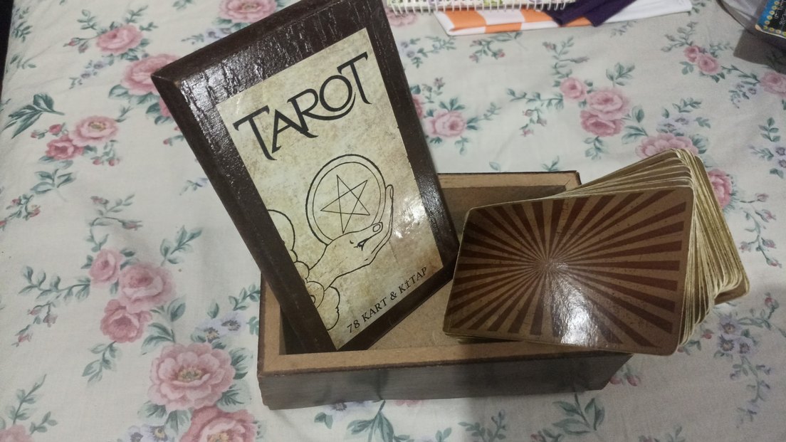 Tarot Kartları ve Kitap Seti - Görsel 3