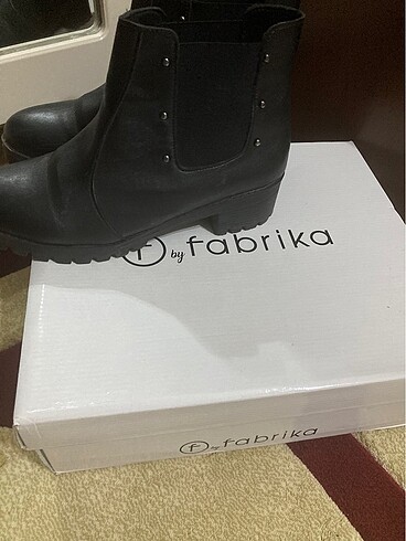 39 Beden Fabrika marka bot