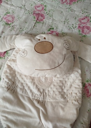 Nakışlı Beyaz Bebek Uyku yatağı - Görsel 3