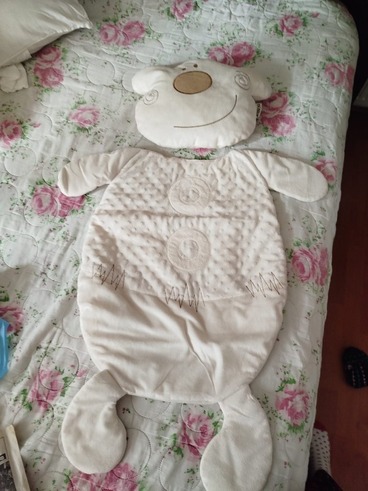 Nakışlı Beyaz Bebek Uyku yatağı - Görsel 2