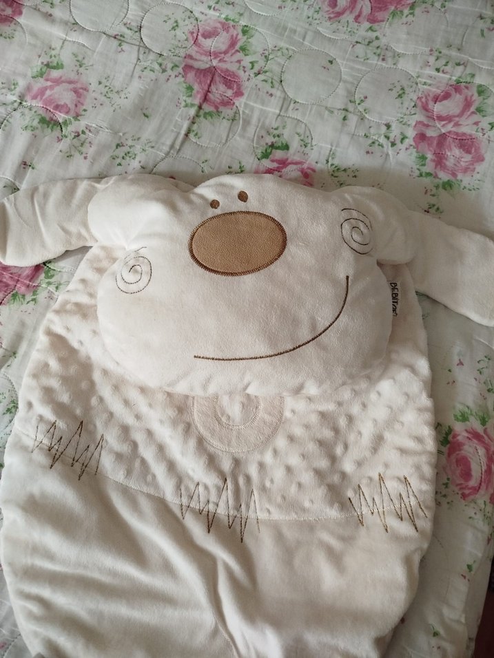 Nakışlı Beyaz Bebek Uyku yatağı - Görsel 3