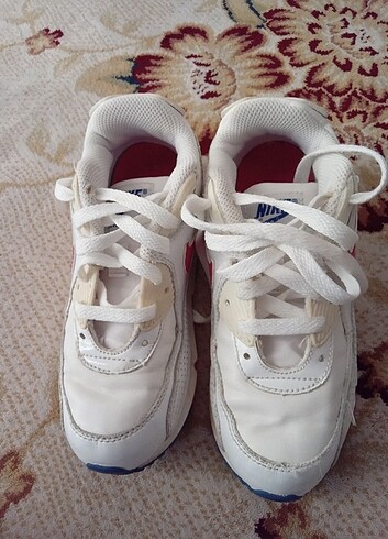 32 Beden Nike air orijinal ayakkabı 
