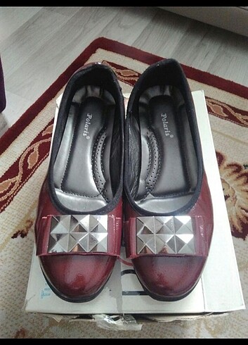 Bordo rengi babet 