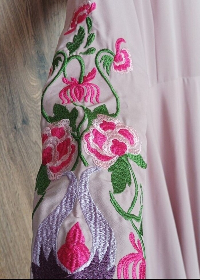 Özel tasarım abiye - Görsel 2