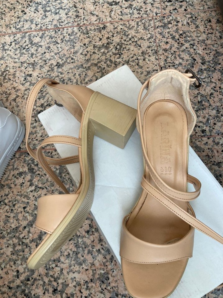 Bej Minimalist Kadın Blok Topuklu Sandalet - Görsel 3