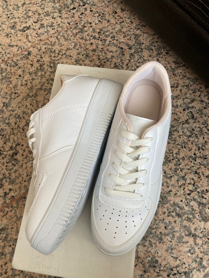 Beyaz Kadın Günlük Spor Ayakkabı - Görsel 3