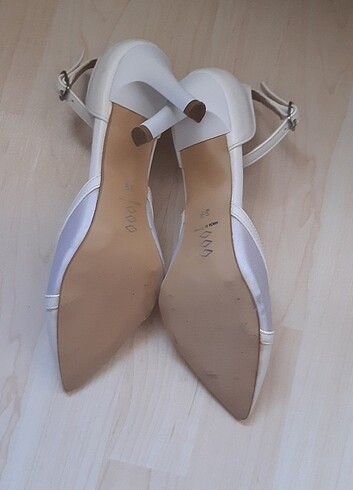 39 Beden beyaz Renk Stiletto kırık beyaz ayakkabı