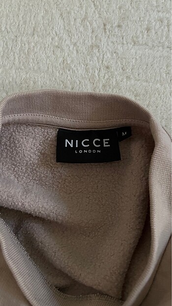 m Beden Sweatshirt