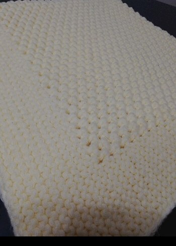 Beyaz Örgü Çocuk Battaniyesi - Görsel 4