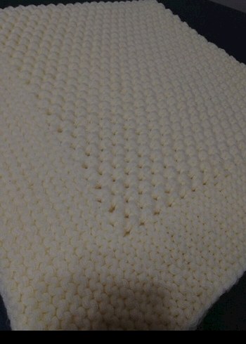 Beyaz Örgü Çocuk Battaniyesi - Görsel 2