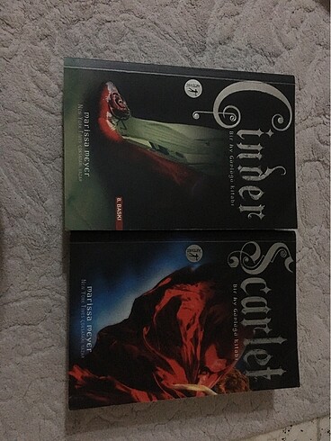 cinder&scarlet-marissa meyer