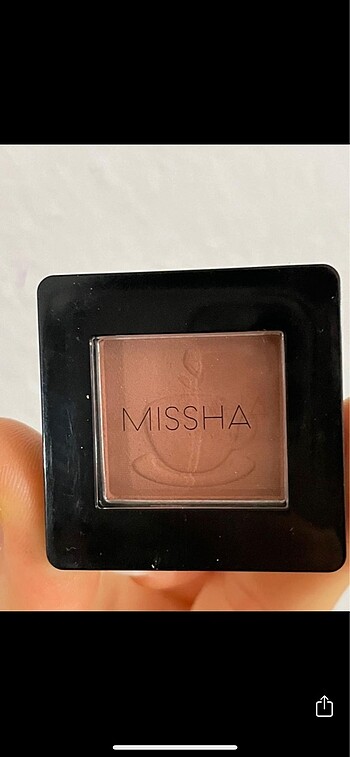 Missha far