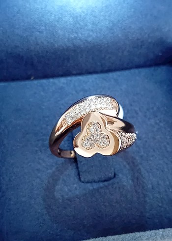 xuping 18k taşlı yüzük