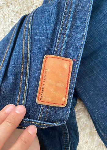Tommy Hilfiger Siyah Rahat Kesim Midi Kot Pantolon