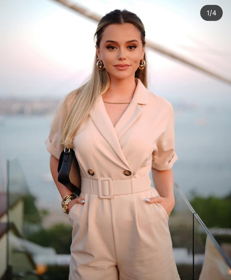 Bej Kemerli Kısa Deri Tulum - Görsel 3