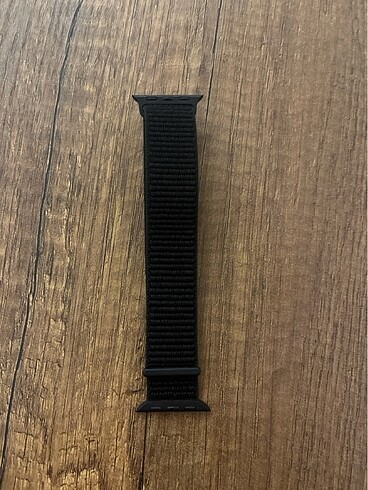 Apple Watch cırtlı siyah kordon