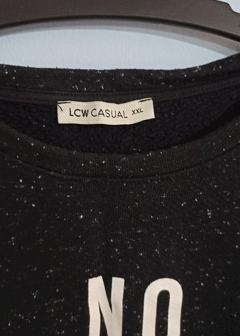 LC Waikiki bayan sweatshirt