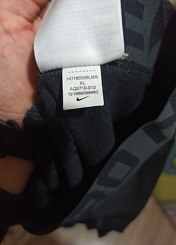 13-14 Yaş Beden siyah Renk Nike Spor tayt