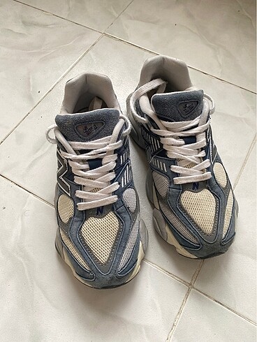 37 Beden New balance 9060 indigo