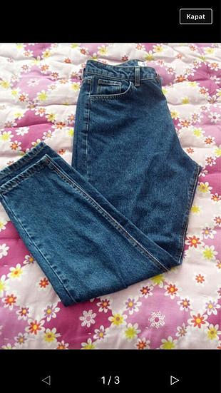 Mom jeans