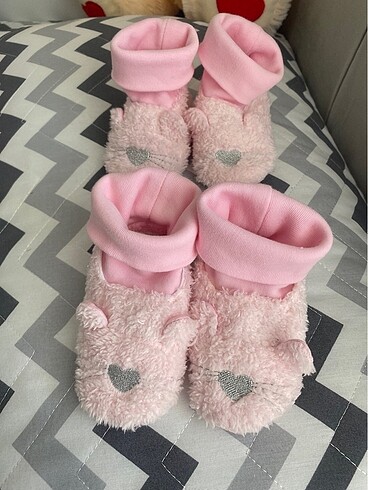 LC Waikiki İkiz kız bebek panduf