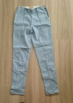 Açık mavi dar pantolon 