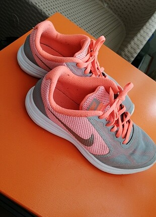 Orjinal nike ayakkabı