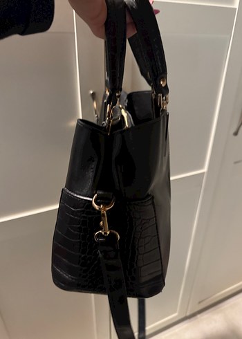 Siyah Deri Yılan Desenli Tokalı Kadın Çanta - Görsel 5