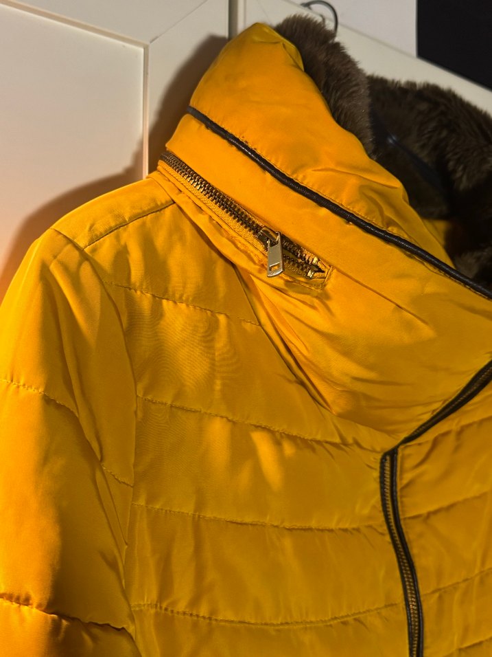 Zara Sarı Fermuarlı Kadın Kışlık Mont - Görsel 3