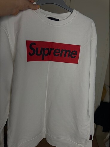 Supreme Supreme sweatshirt