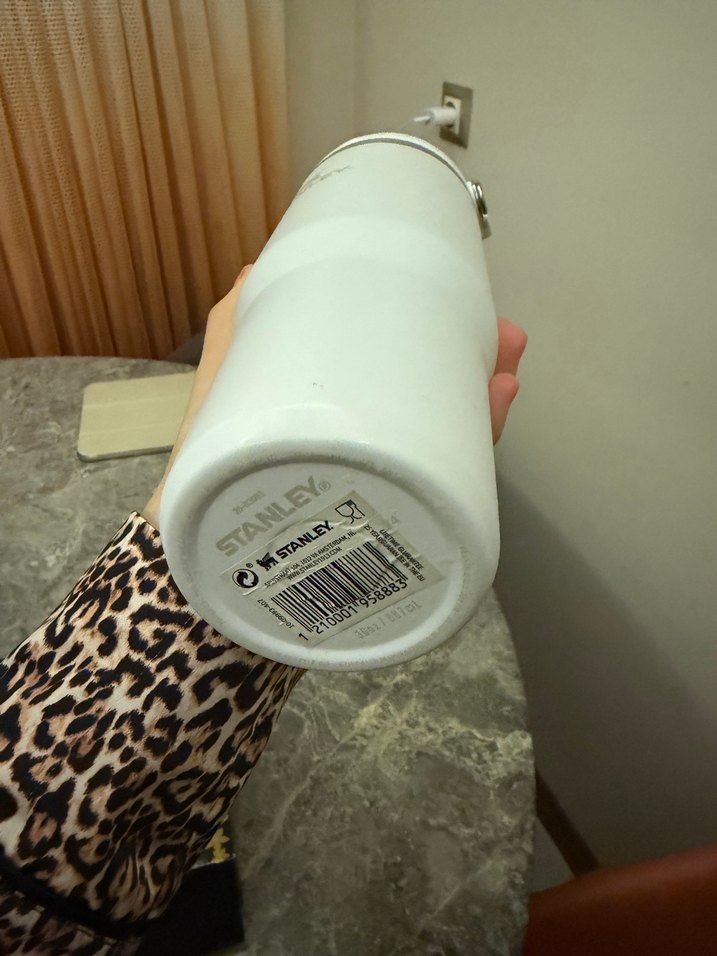 Beyaz Stanley  Termos Şişesi - Görsel 3