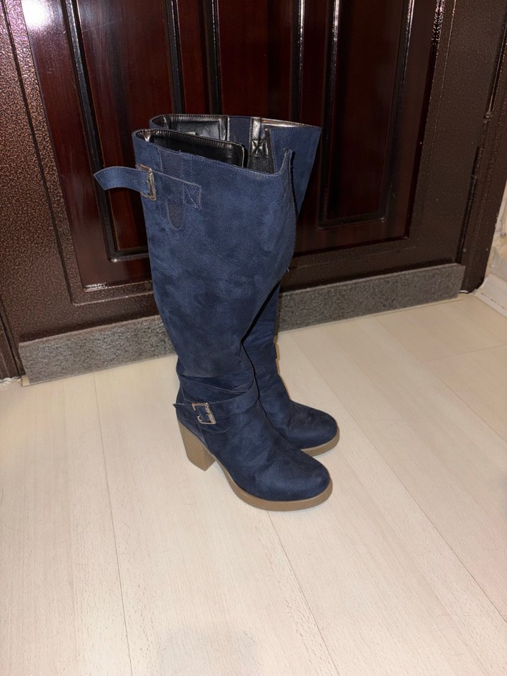 Limoya sıfır ayarında lacivert süet çizme - Görsel 3