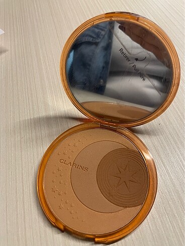 Clarins ışıltılı allık-pudra sıfır ayarında - Görsel 6