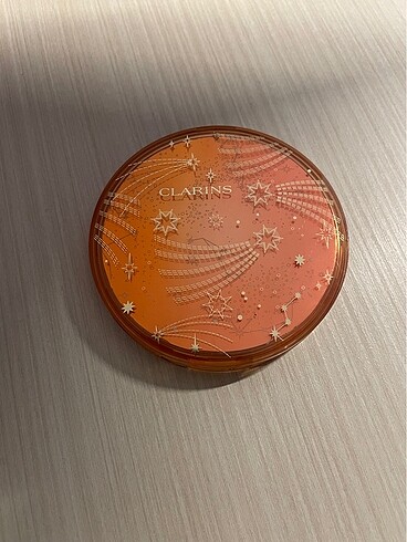 Clarins ışıltılı allık-pudra sıfır ayarında - Görsel 5