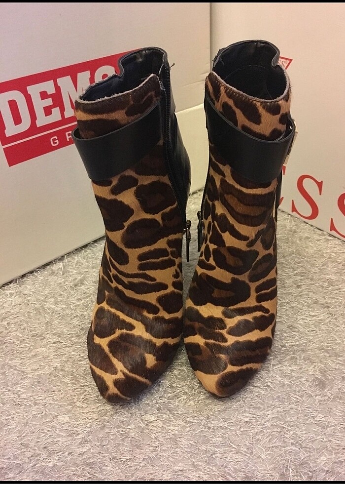 Guess Leopar Tüylü Bot - Görsel 3