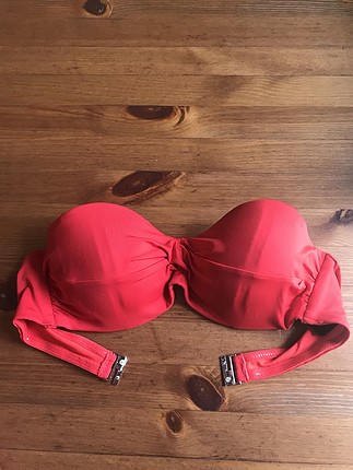 H&m kirmizi straplez bikini ustu