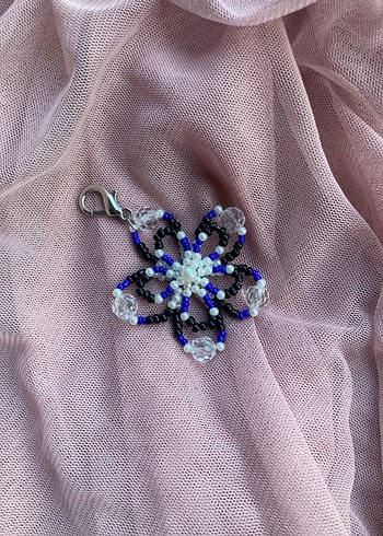 El Yapımı Çiçek Aksesuar - Görsel 2