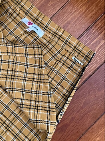 Ekoseli kısa etek - Görsel 3