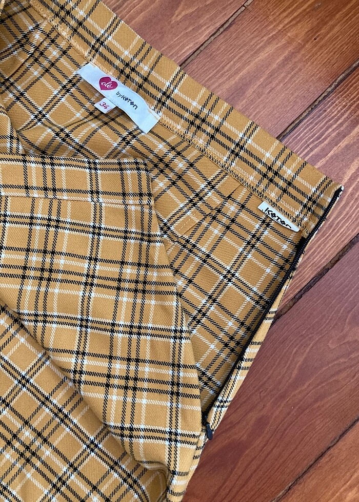 Ekoseli kısa etek - Görsel 3