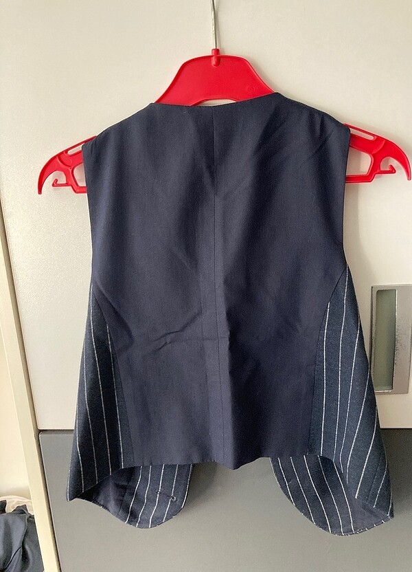 Çok tatlı erkek çocuk yelek - Görsel 2