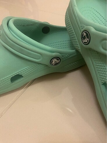 39 Beden Crocs W6/8