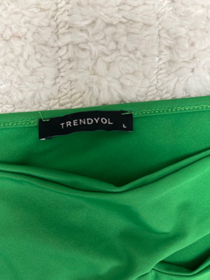 Yeşil Straplez Kadın Bluz - Görsel 2