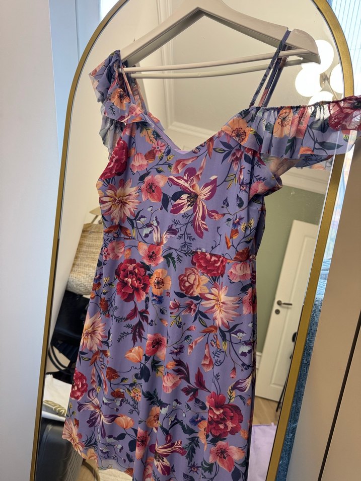 Mor Çiçekli Fırfırlı Midi Elbise - Görsel 3