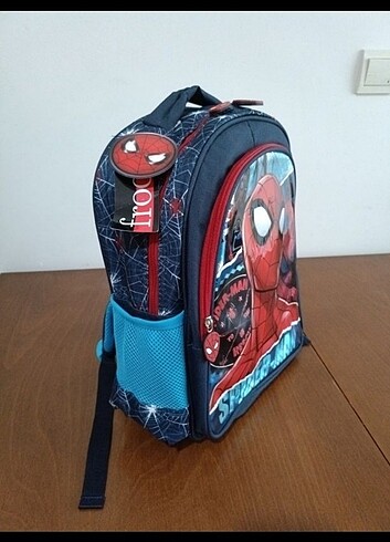 Beden çeşitli Renk Spiderman frocx marka lisanslı ilkokulu çantası